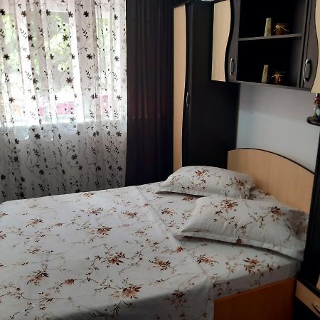 Apartament R&A Lägenhet Orşova Exteriör bild